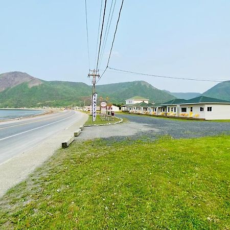 Chalets Bernatchez Mont-Saint-Pierre Zewnętrze zdjęcie