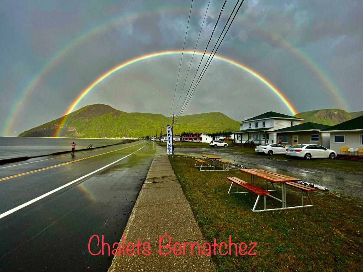 Chalets Bernatchez Mont-Saint-Pierre Zewnętrze zdjęcie